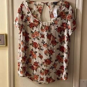 Torrid NWT blouse​​